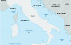 Lake Como | Italy, Map, Depth, &amp; Facts | Britannica within Map Of Italy With Lake Como