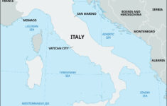 Verona | Italy, Map, History, &amp; Attractions | Britannica for Verona On A Map Of Italy
